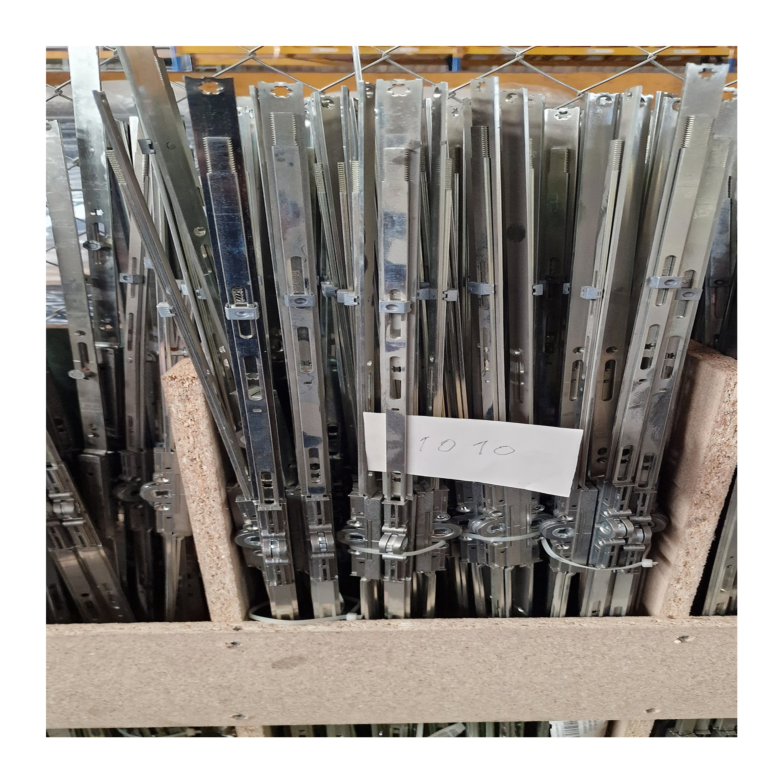 Mehrpunkt-Verriegelungsleiste Stahl