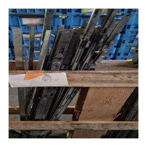 Mehrpunkt-Verriegelungsleiste Stahl