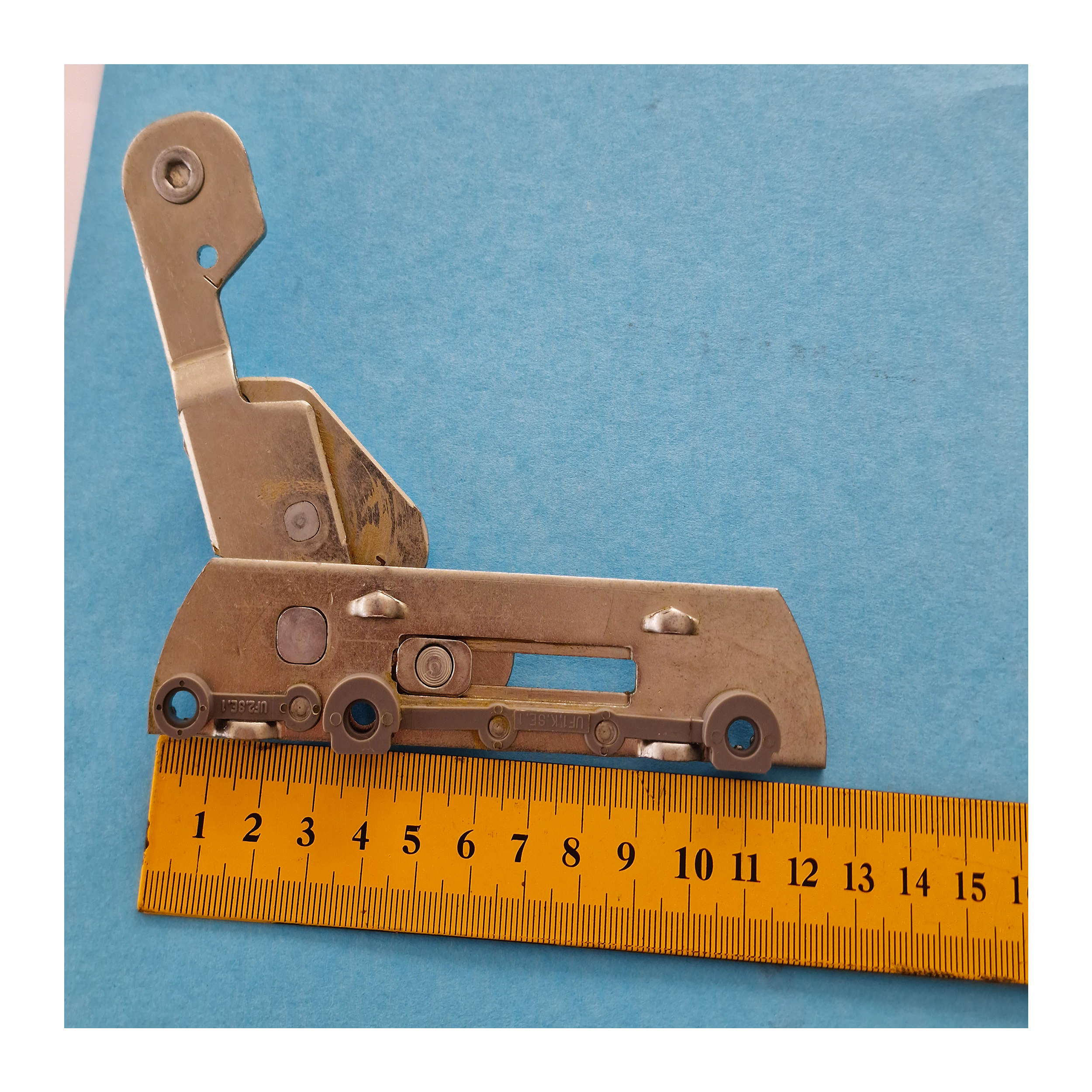 Tür- und Fensterbeschlag Stahl