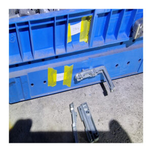 Tür- und Fensterbeschlag Komplettset