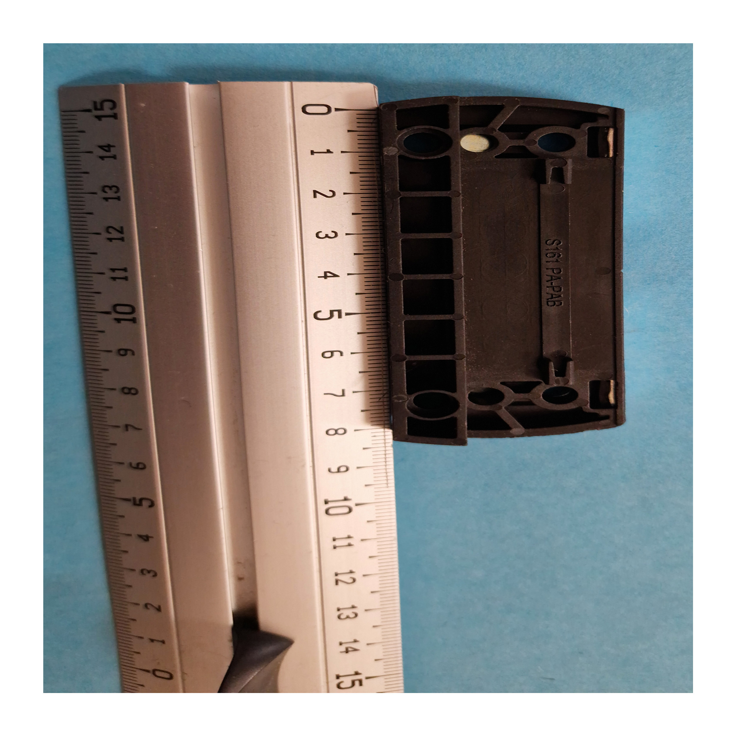 Schließblech Metall für Türverriegelung