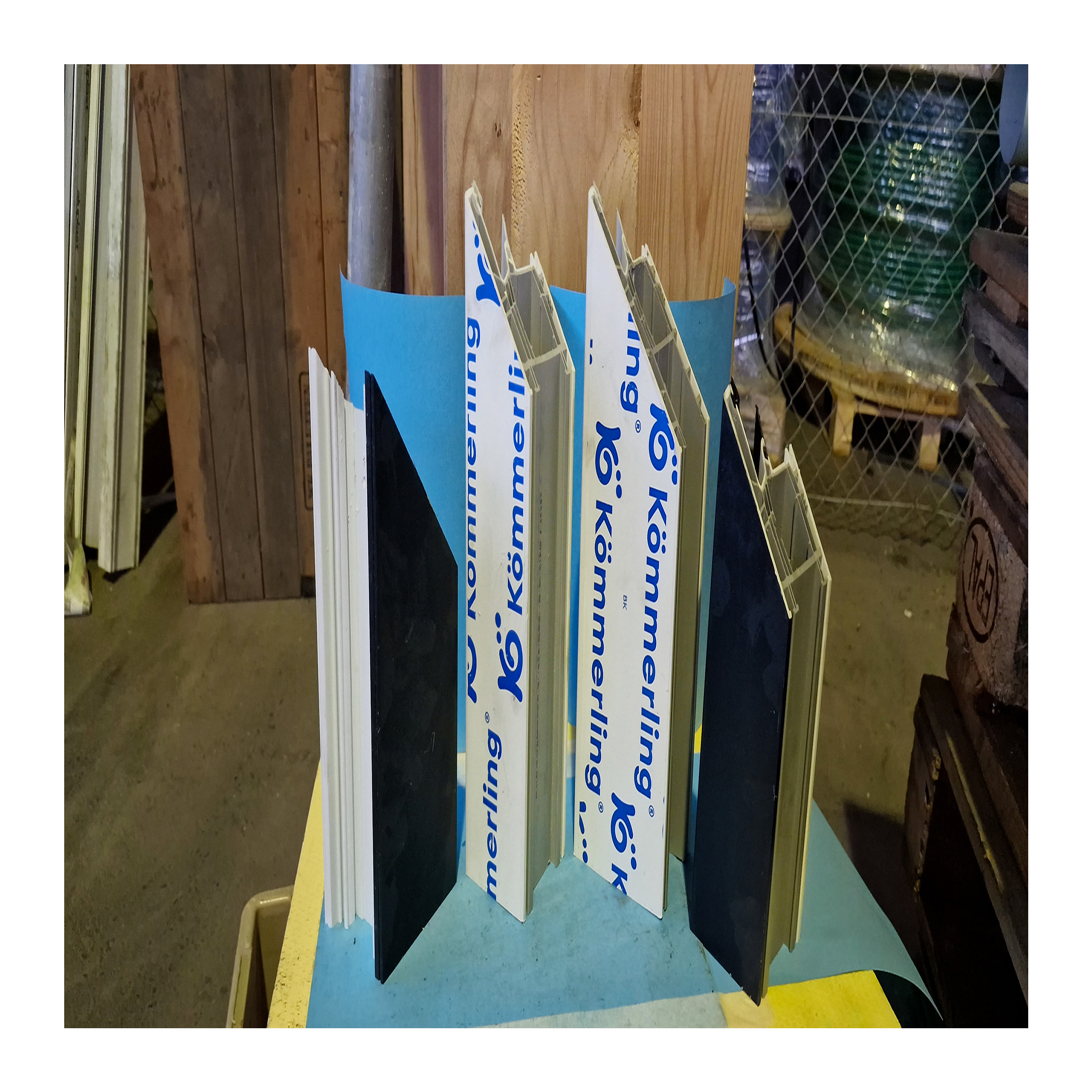 Fensterrahmen-Querschnittsprofil PVC